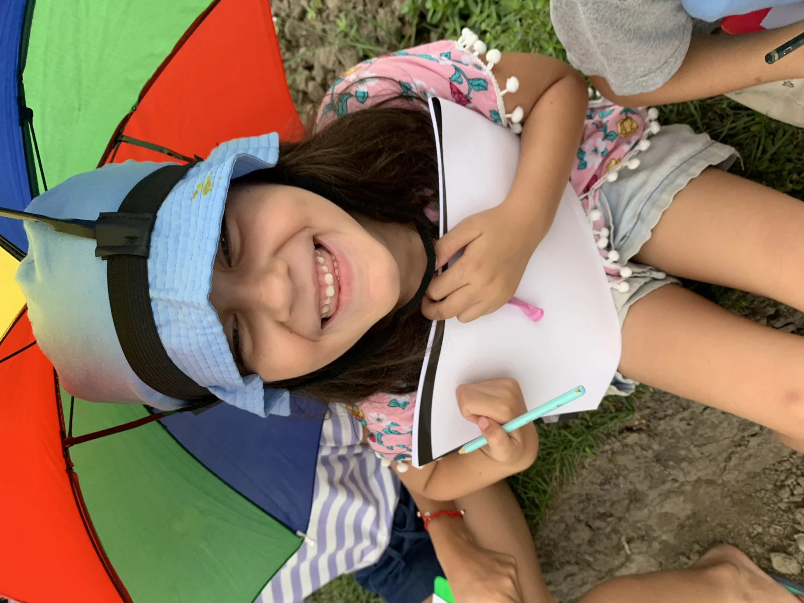 Sunny Kids Moment 10